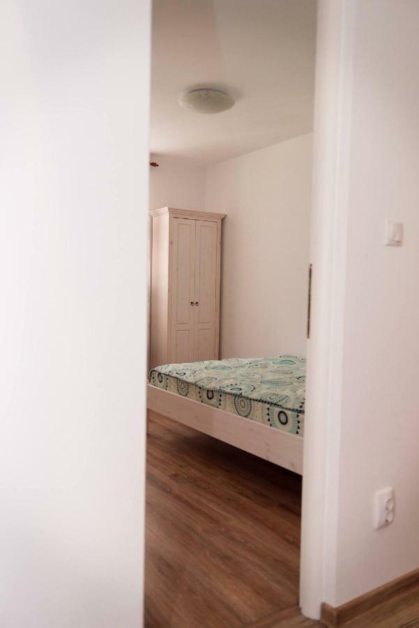 Apartament ★ 2 Minute Walk From The Bridge Of Lies ★ Sybin Zewnętrze zdjęcie