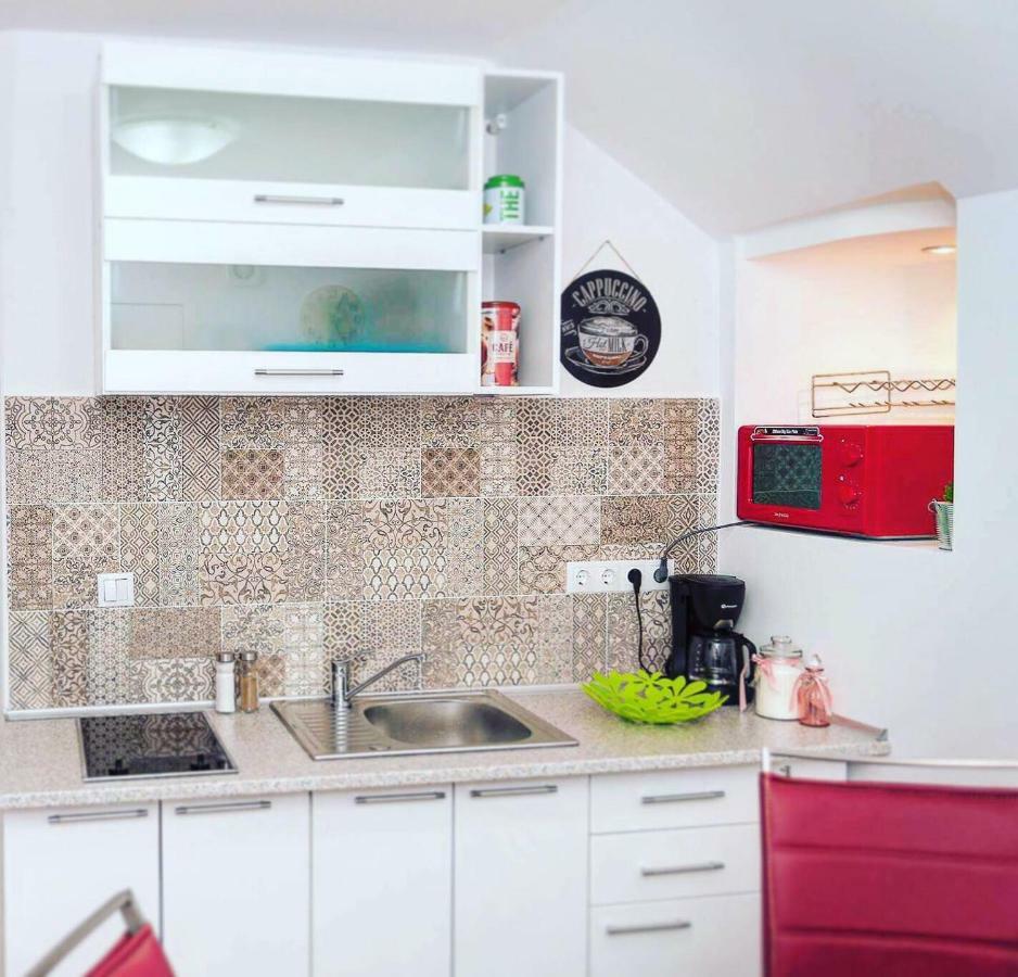 Apartament ★ 2 Minute Walk From The Bridge Of Lies ★ Sybin Zewnętrze zdjęcie