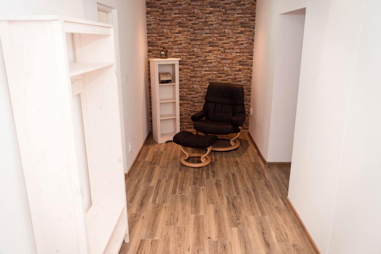 Apartament ★ 2 Minute Walk From The Bridge Of Lies ★ Sybin Zewnętrze zdjęcie